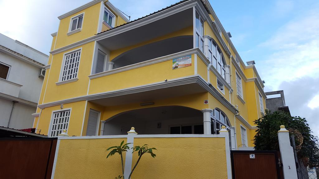 Chez Johnny - Blue Bay Hotel Exterior foto